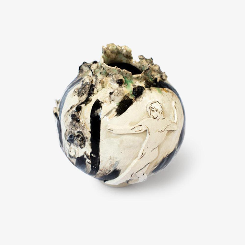 Sculpture by Gianfranco Briceño