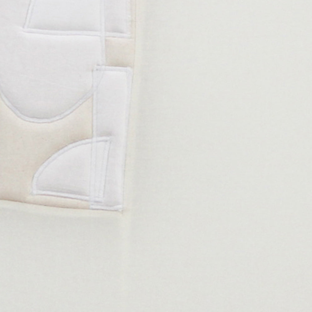 Textile by Jarnah Montersino