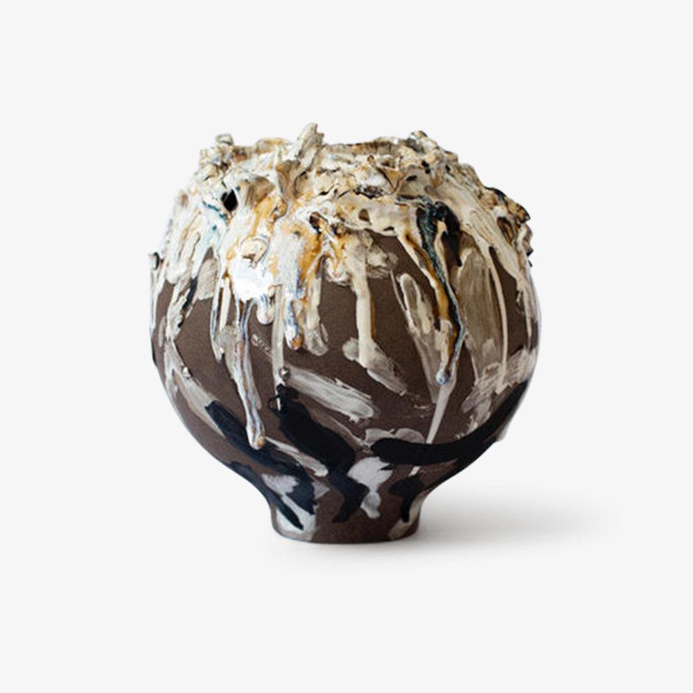 Sculpture by Gianfranco Briceño